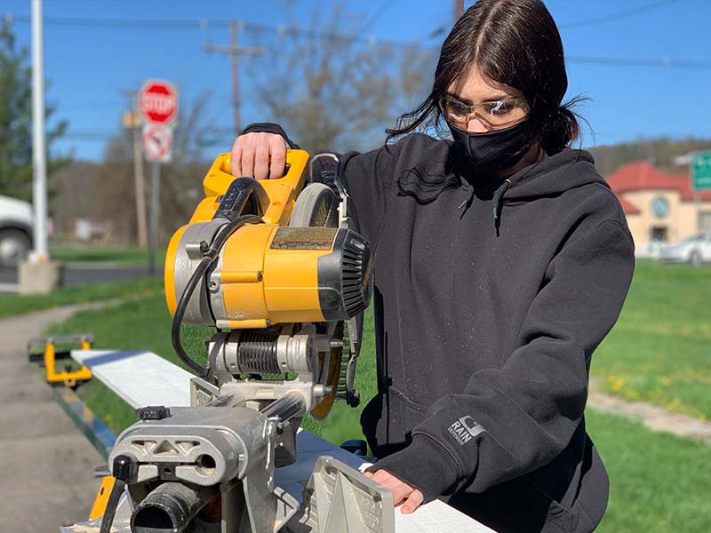 Hunterdon County Construction Student